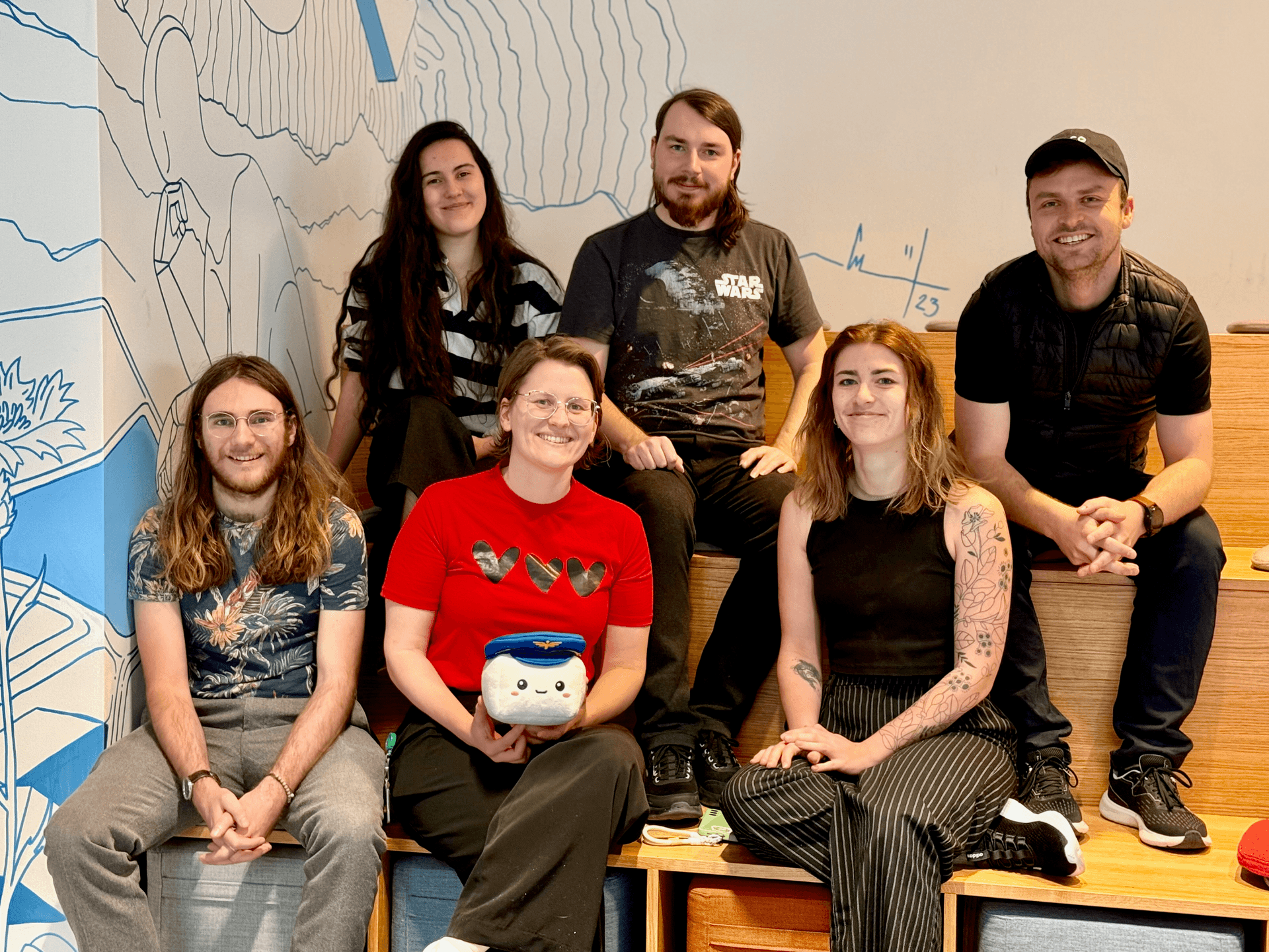 Picture of a party with confetti